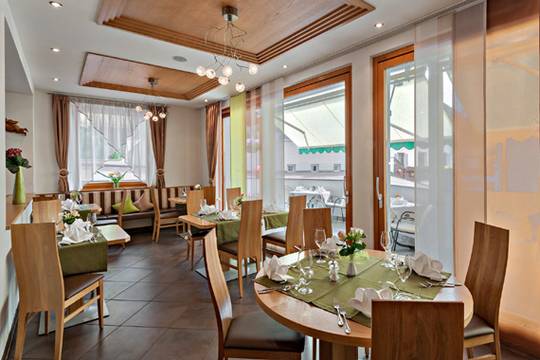 Hotel Pfandleralm, Restaurant & Pizzeria