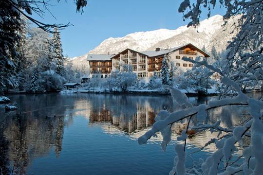 Hotel am Badersee