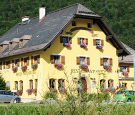 Hotel & Restaurant Alpenglück